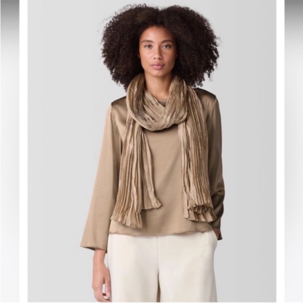 NWT Eileen Fisher Whisper Transitional Silk Scarf